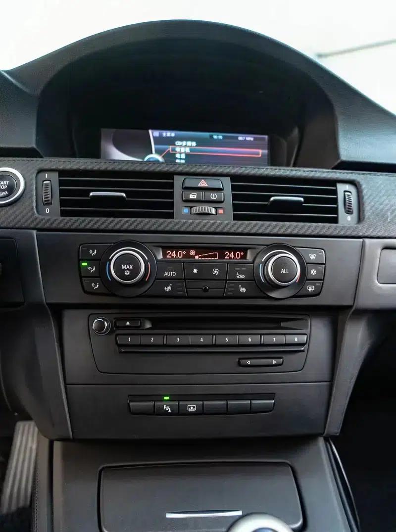 2009 BMW M3 Coupe — миниатюра 12