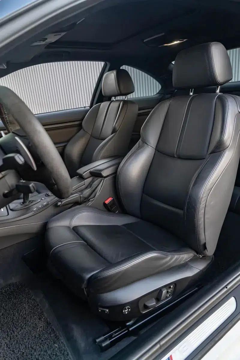 2009 BMW M3 Coupe — миниатюра 16