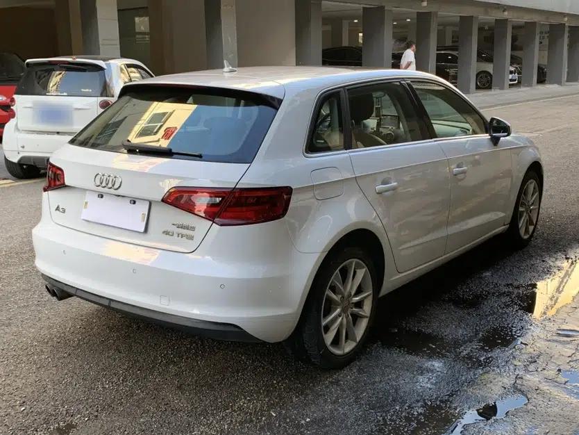 Audi A3 2015 Sportback 40 TFSI Automatic Comfort Model — миниатюра 6