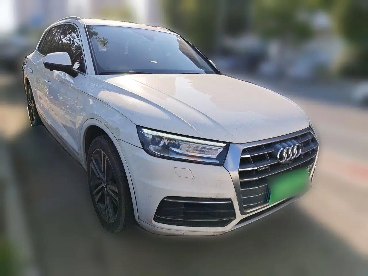 Audi Q5L 2020 40 TFSI Prestige Edition — миниатюра 3