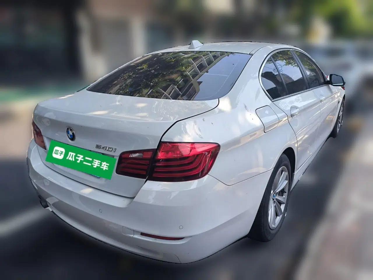 BMW 5 Series 2014 520i Elegant Edition — миниатюра 6
