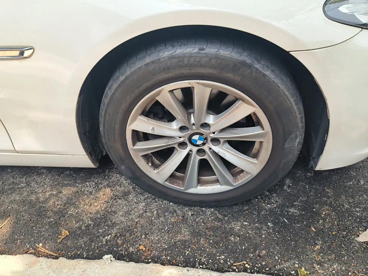BMW 5 Series 2014 520i Elegant Edition — миниатюра 8