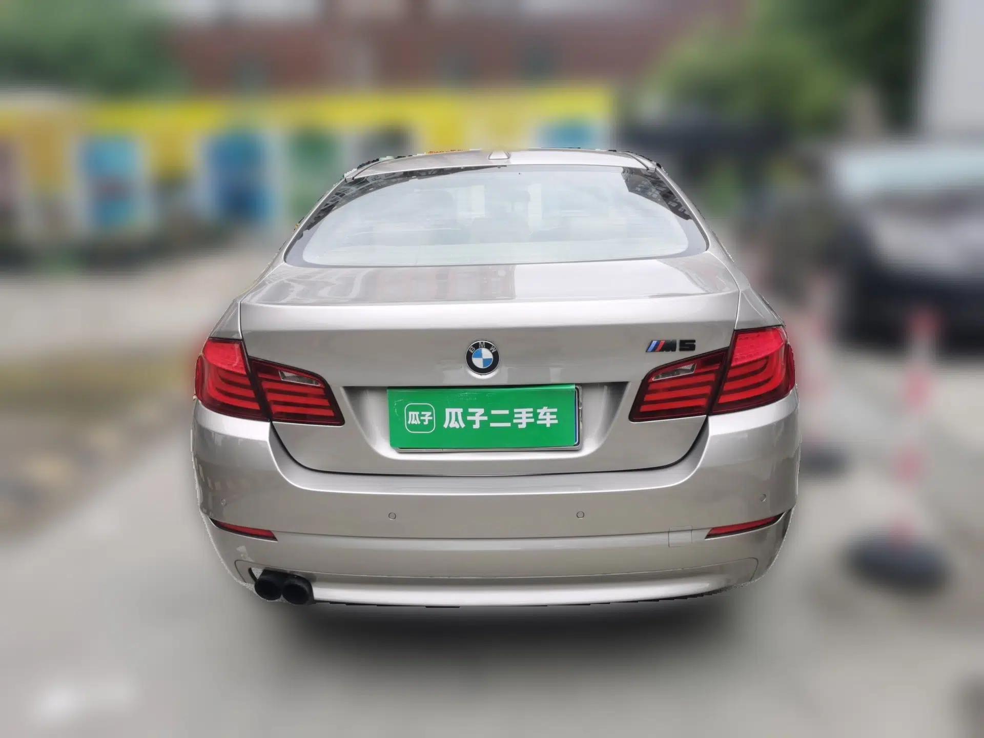 BMW 5 Series 2013 520Li Elegant Edition — миниатюра 5