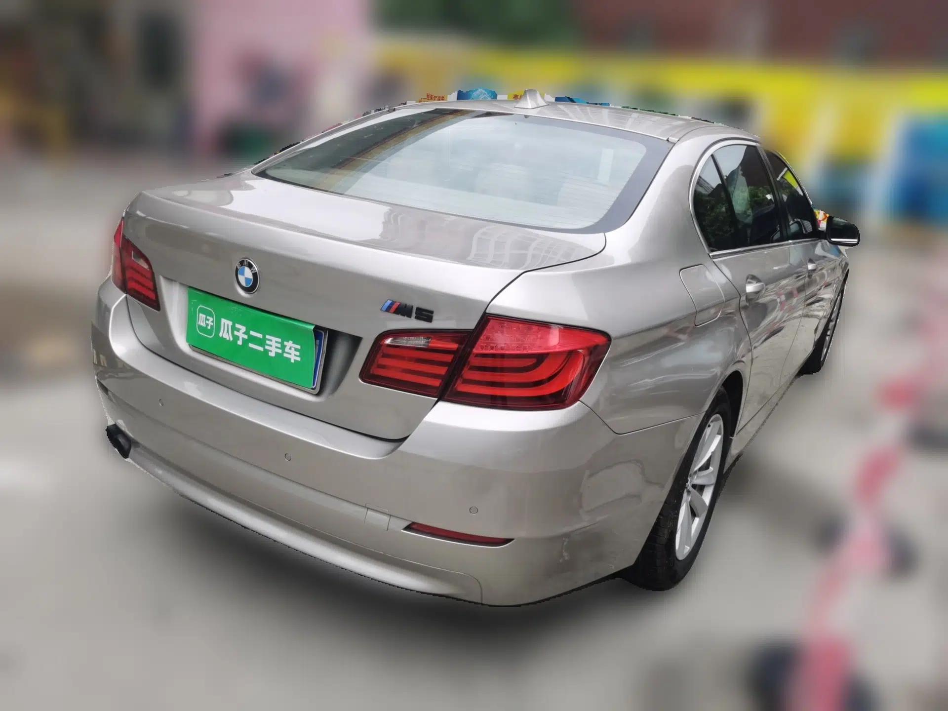 BMW 5 Series 2013 520Li Elegant Edition — миниатюра 6