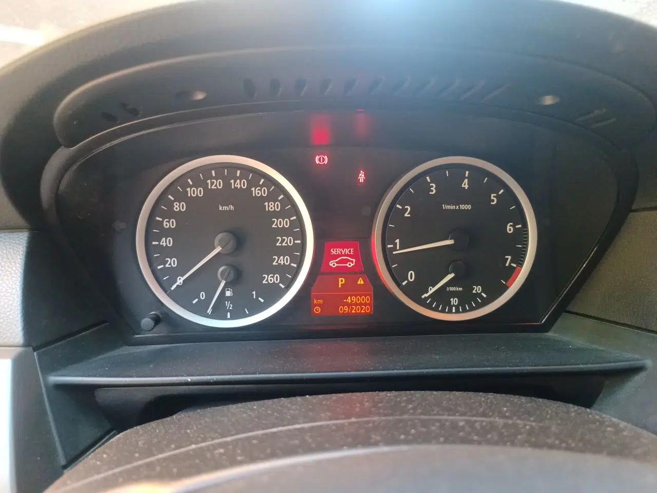 BMW 5 Series 2007 523Li Elegant Edition — миниатюра 11