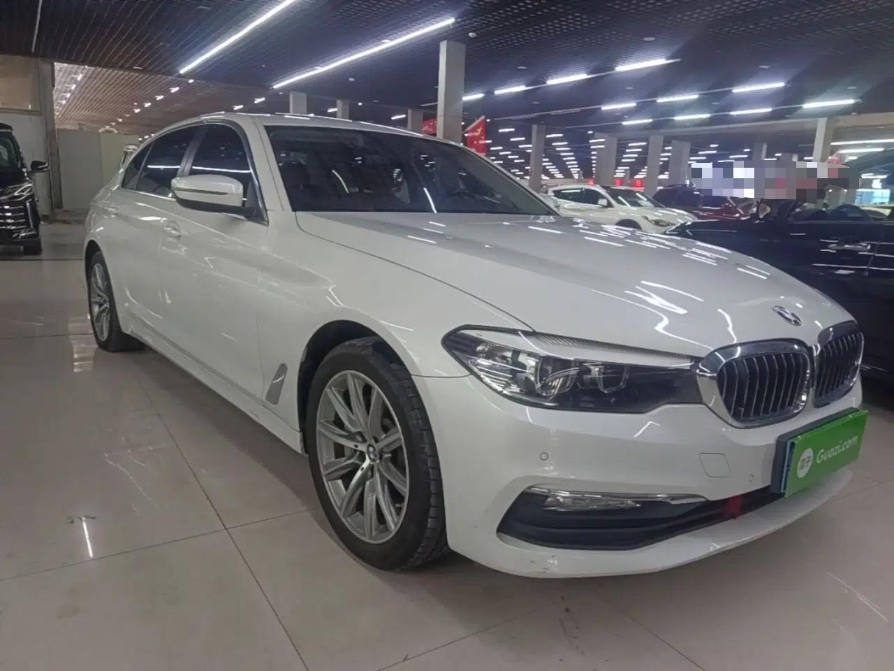 BMW 5 Series 2018 528Li Launch Special Edition — миниатюра 3