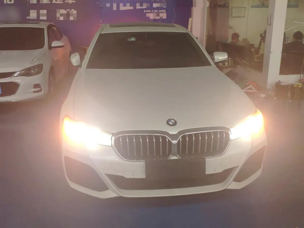 BMW 5 Series 2023 530Li Leading Model M Sport Package — миниатюра 2
