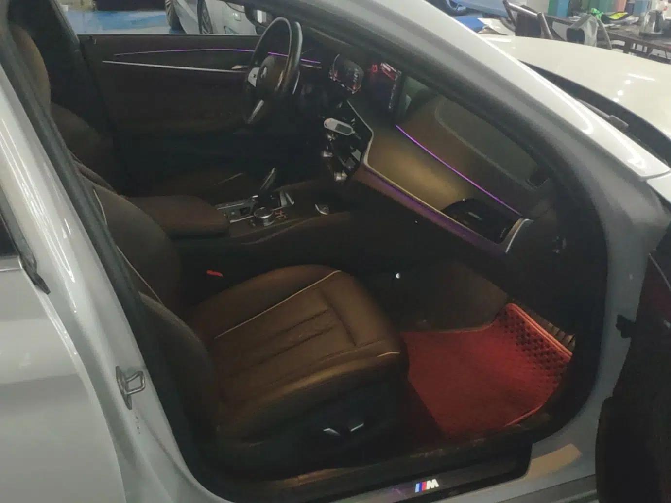 BMW 5 Series 2023 530Li Leading Model M Sport Package — миниатюра 19