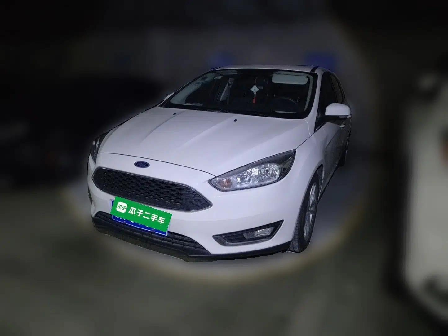 Ford Focus 2018 Hatchback Classic EcoBoost 180 Automatic Elite Model — миниатюра 1