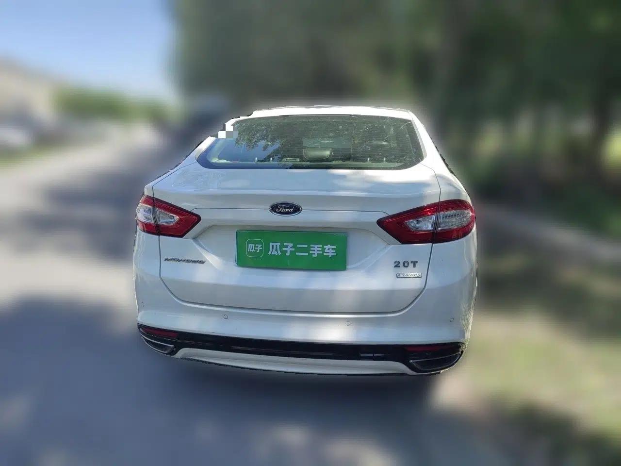 Ford Mondeo 2013 2.0L GTDi 200 Fashion Edition — миниатюра 5