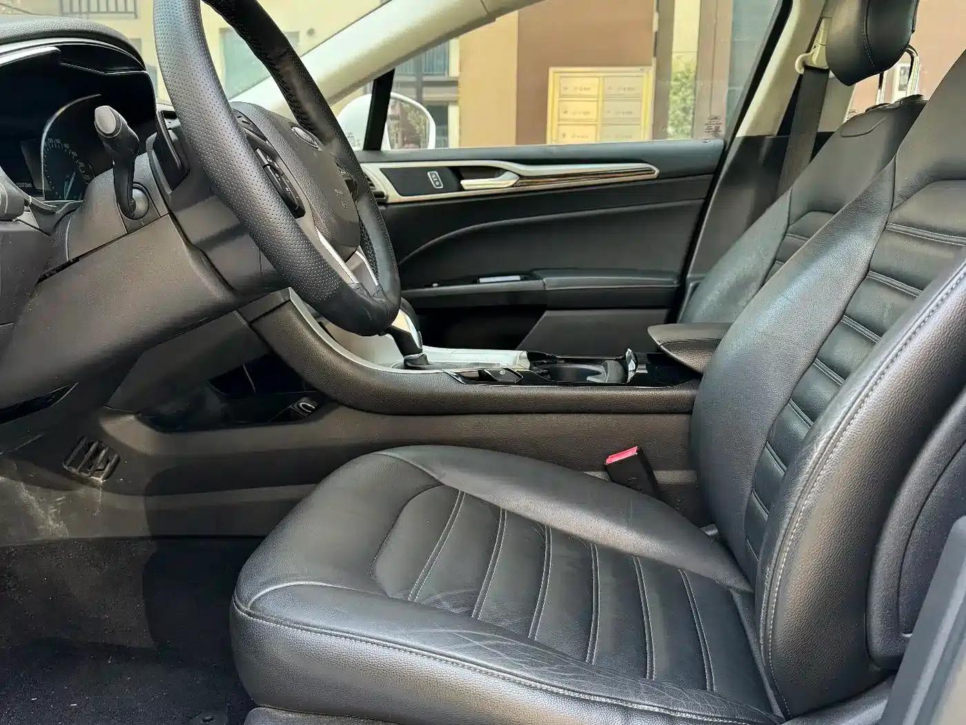 2013 Ford Mondeo 2.0L GTDi200 Fashion Edition — миниатюра 4