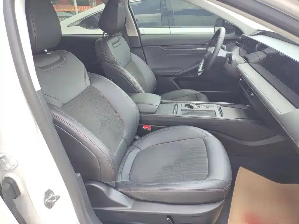 2022 Ford Mondeo Facelift EcoBoost 245 Luxury — миниатюра 3