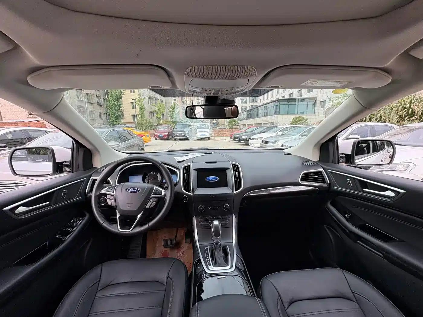 Edge 2018 EcoBoost 245 2WD Luxury 7-seater (National V Emission Standard) — миниатюра 4