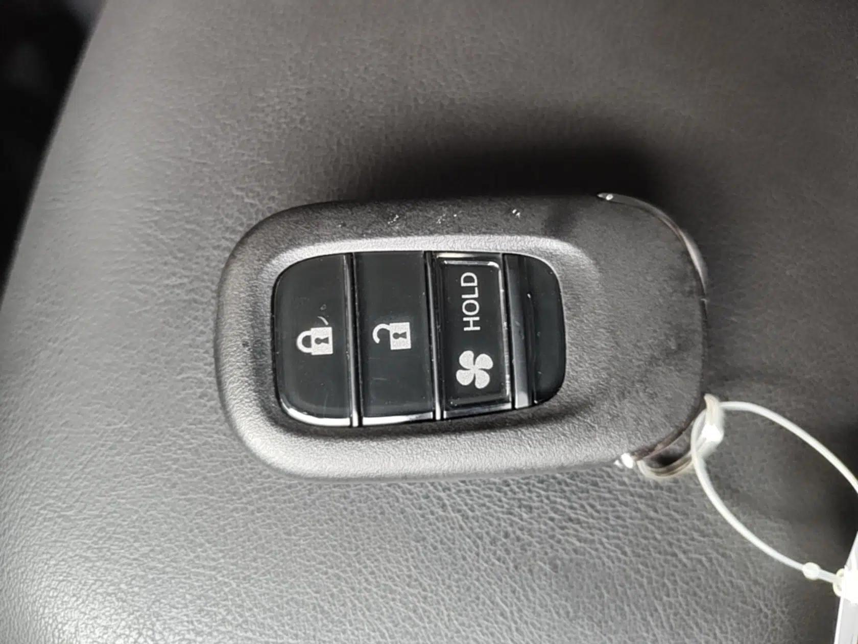 Honda e:NP1 2023 420 km Vision Edition — миниатюра 28