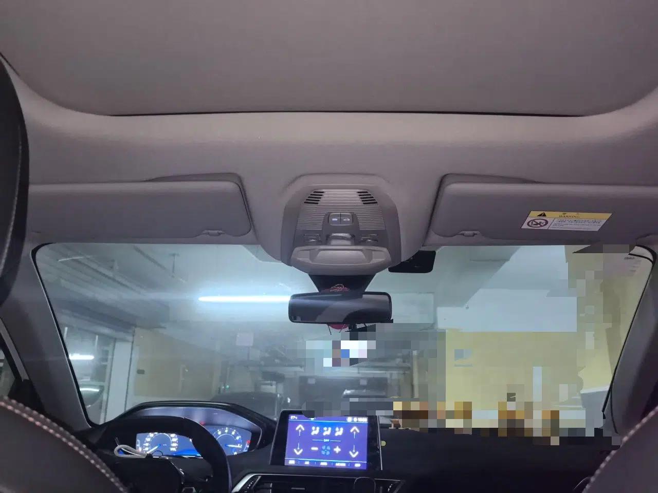 Peugeot 5008 2019 380THP 5-Seater Elite Edition — миниатюра 18