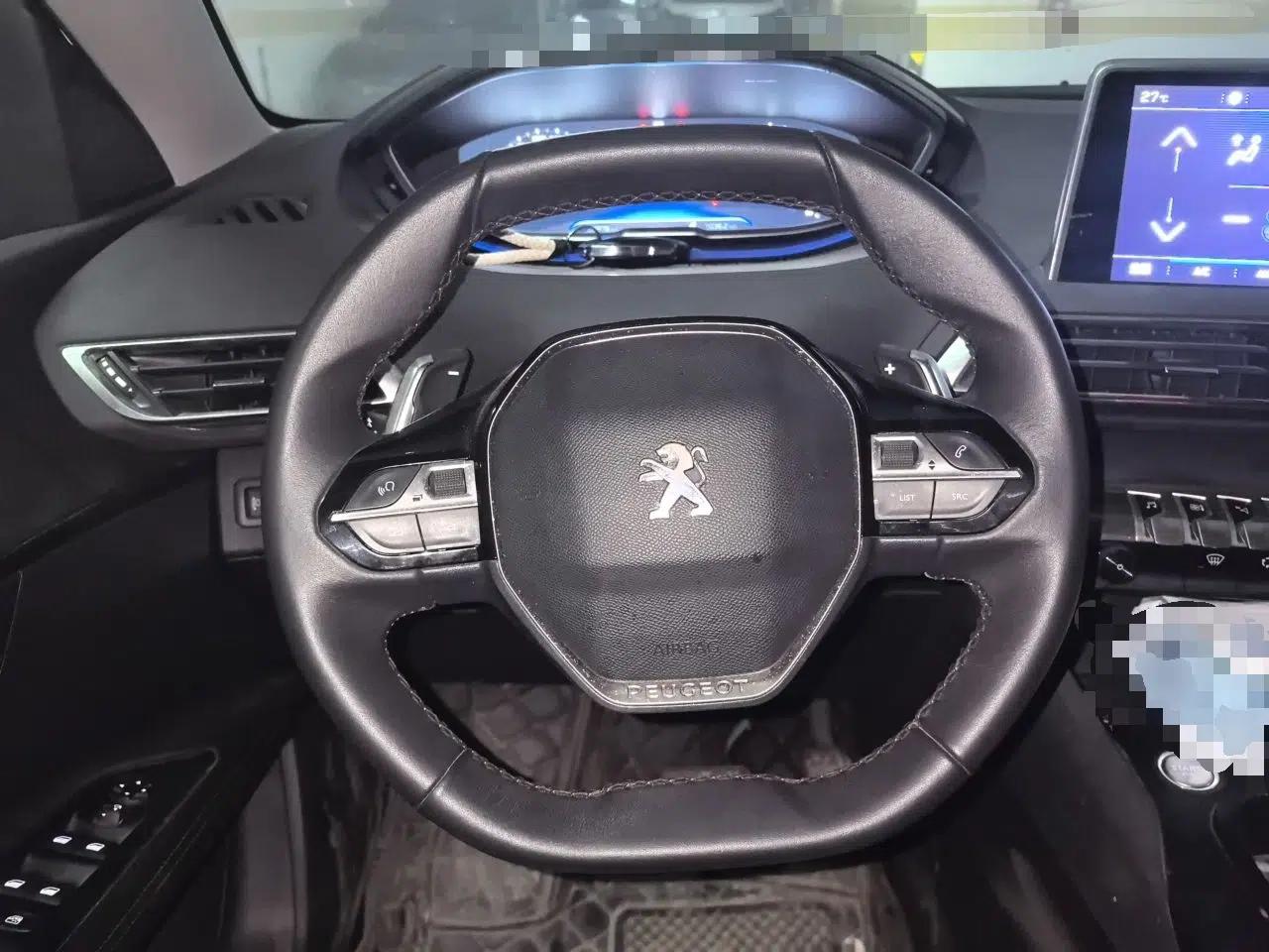 Peugeot 5008 2019 380THP 5-Seater Elite Edition — миниатюра 10