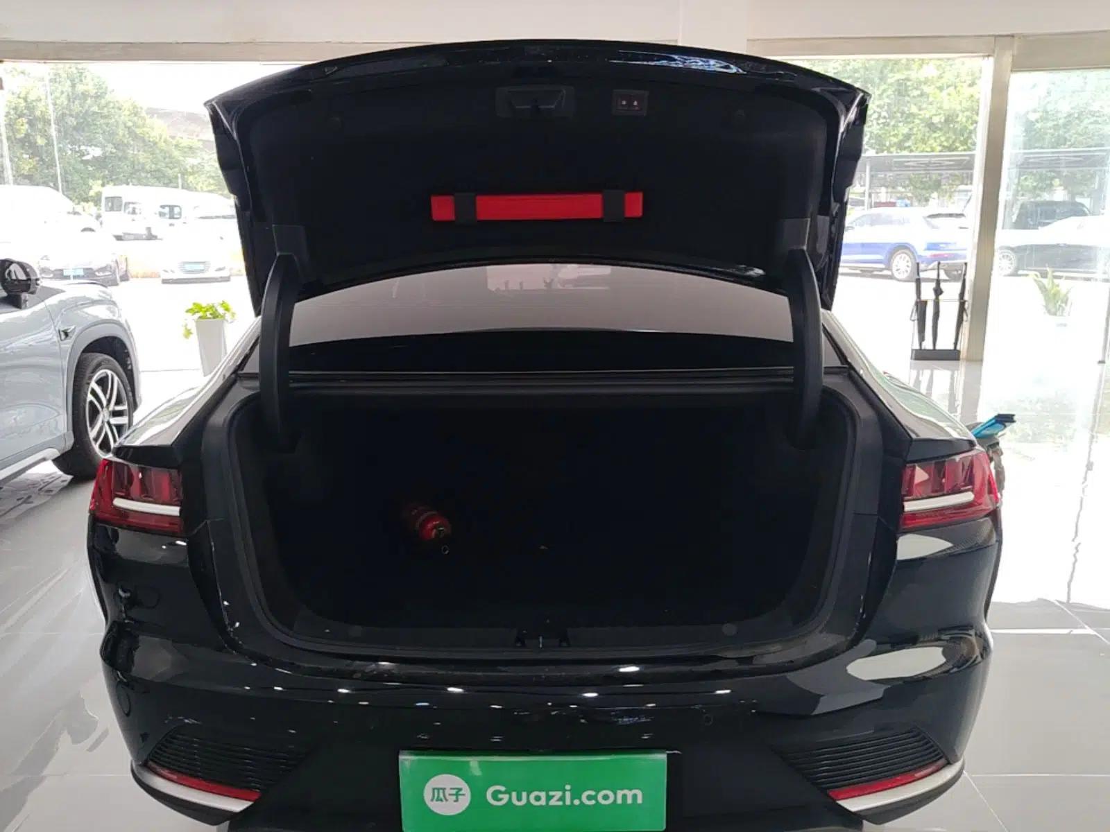 BYD Han 2021 EV Standard Range Luxury Model — миниатюра 28