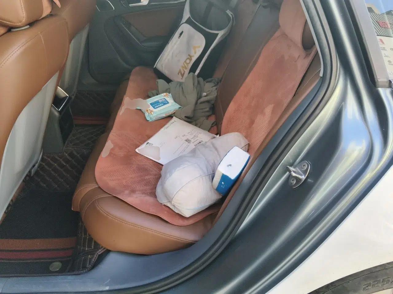 Audi A4L 2013 35 TFSI Automatic Standard Model — миниатюра 17