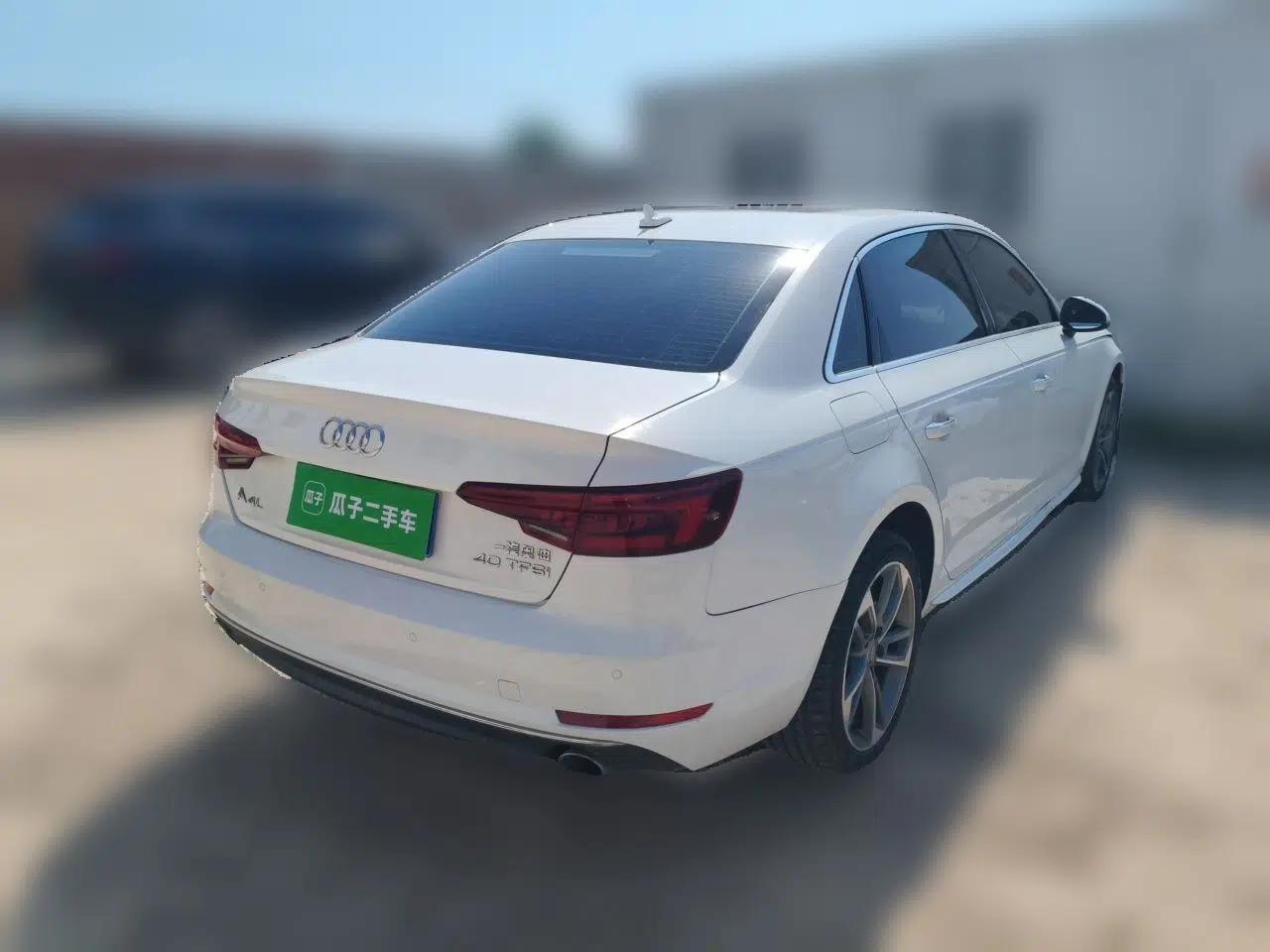 Audi A4L 2018 30th Anniversary Edition 40 TFSI Trendy Model — миниатюра 6
