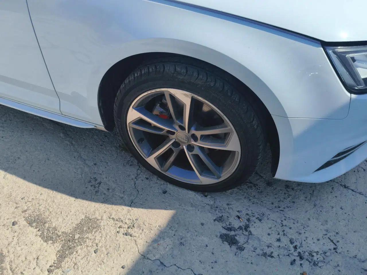 Audi A4L 2018 30th Anniversary Edition 40 TFSI Trendy Model — миниатюра 8