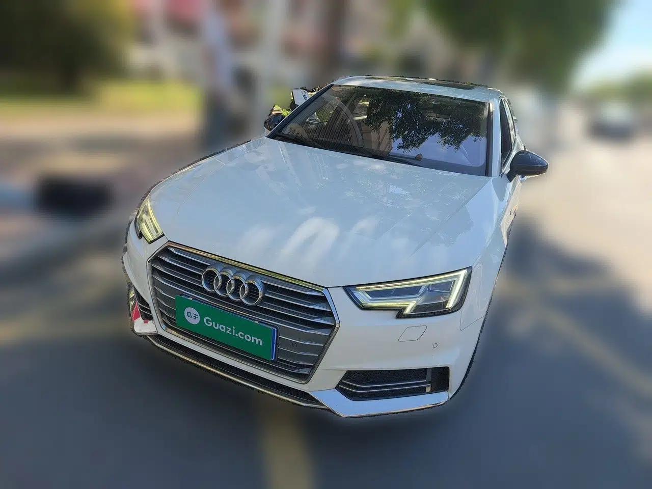 Audi A4L 2018 30th Anniversary Edition 40 TFSI Fashion Model — миниатюра 1