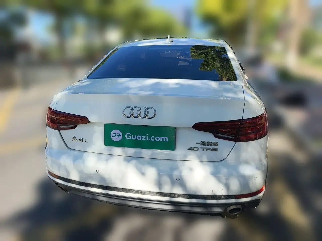 Audi A4L 2018 30th Anniversary Edition 40 TFSI Fashion Model — миниатюра 5