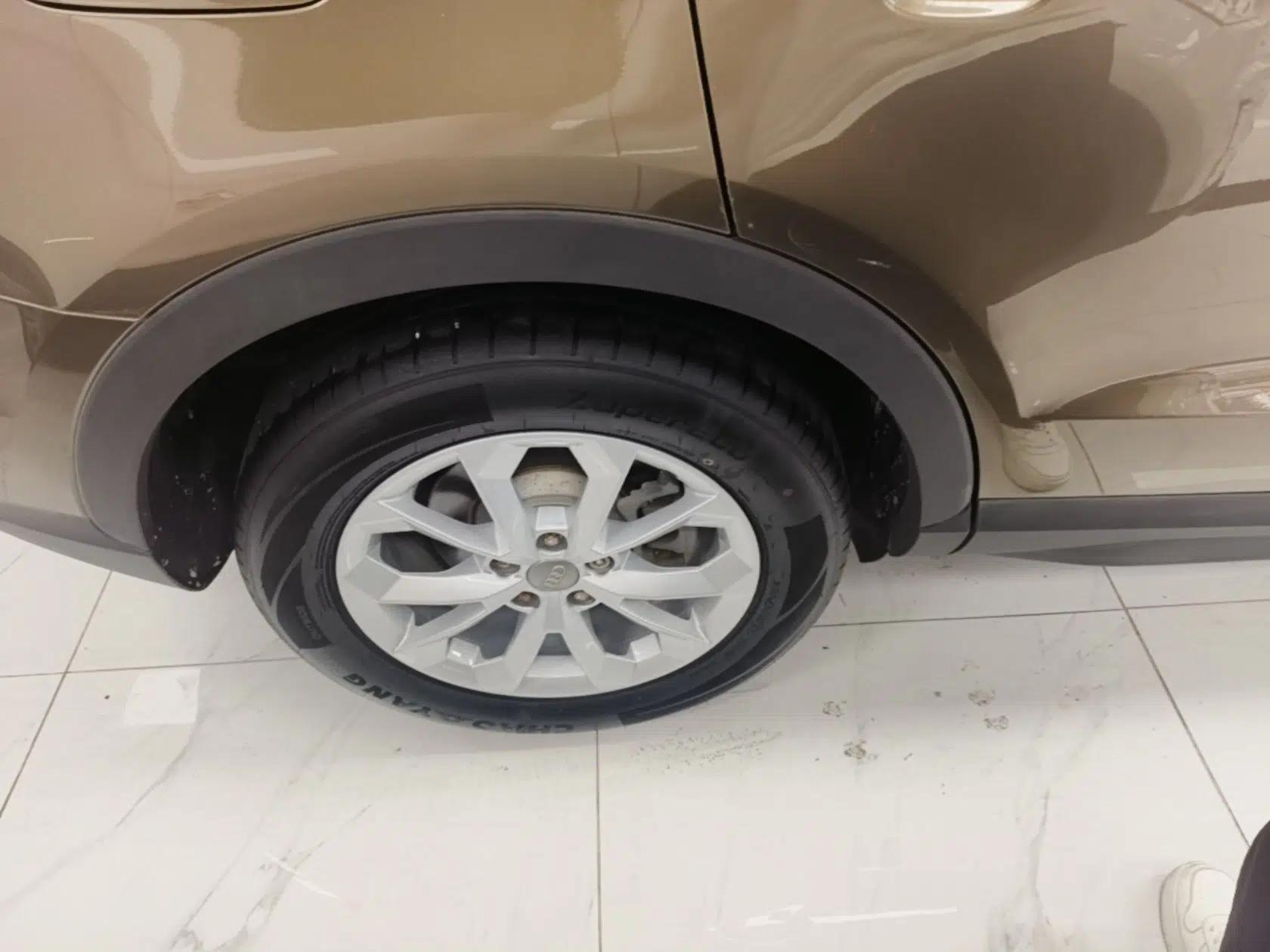 Audi Q3 2016 30 TFSI Standard Model — миниатюра 11