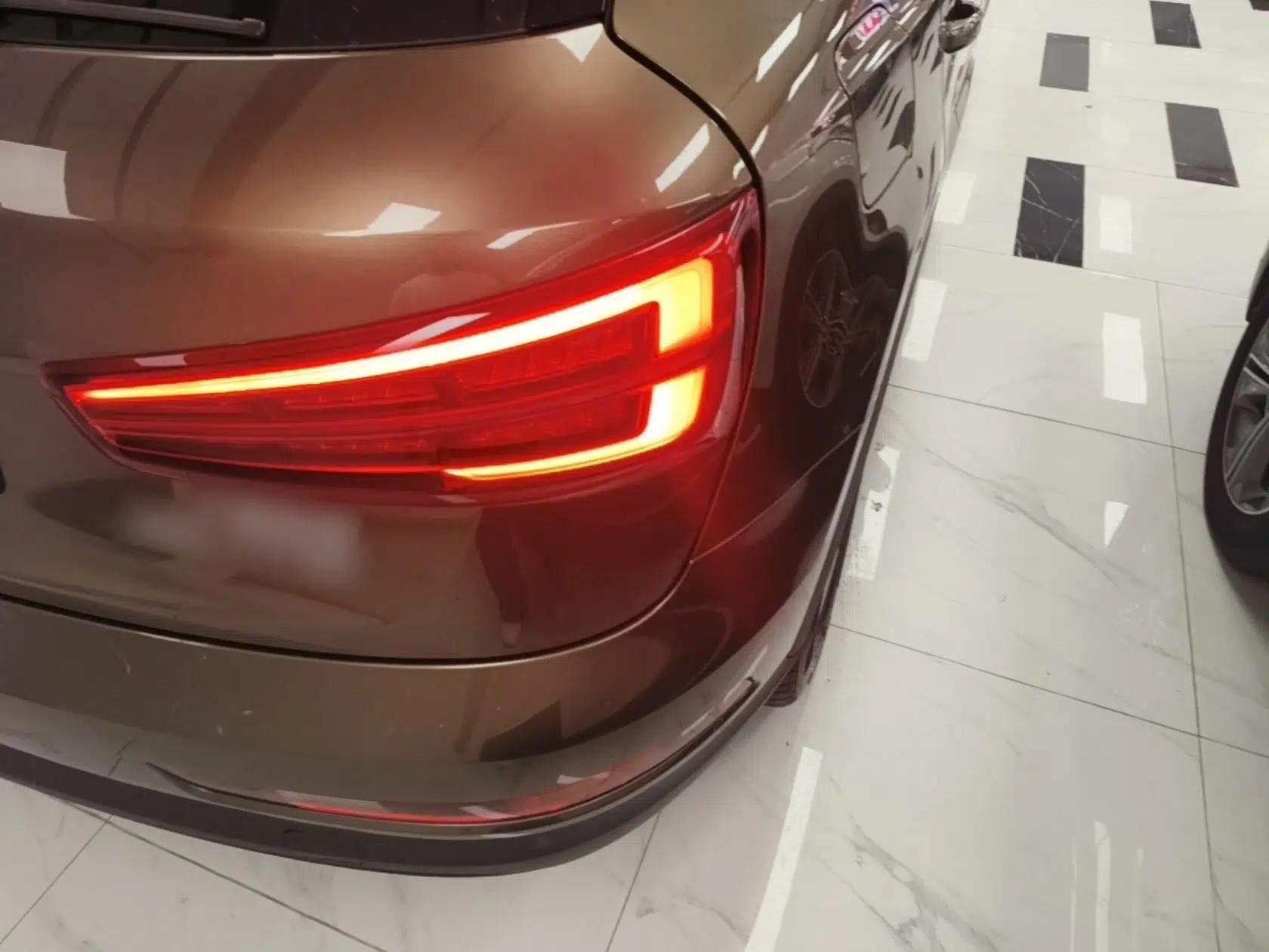 Audi Q3 2016 30 TFSI Standard Model — миниатюра 9