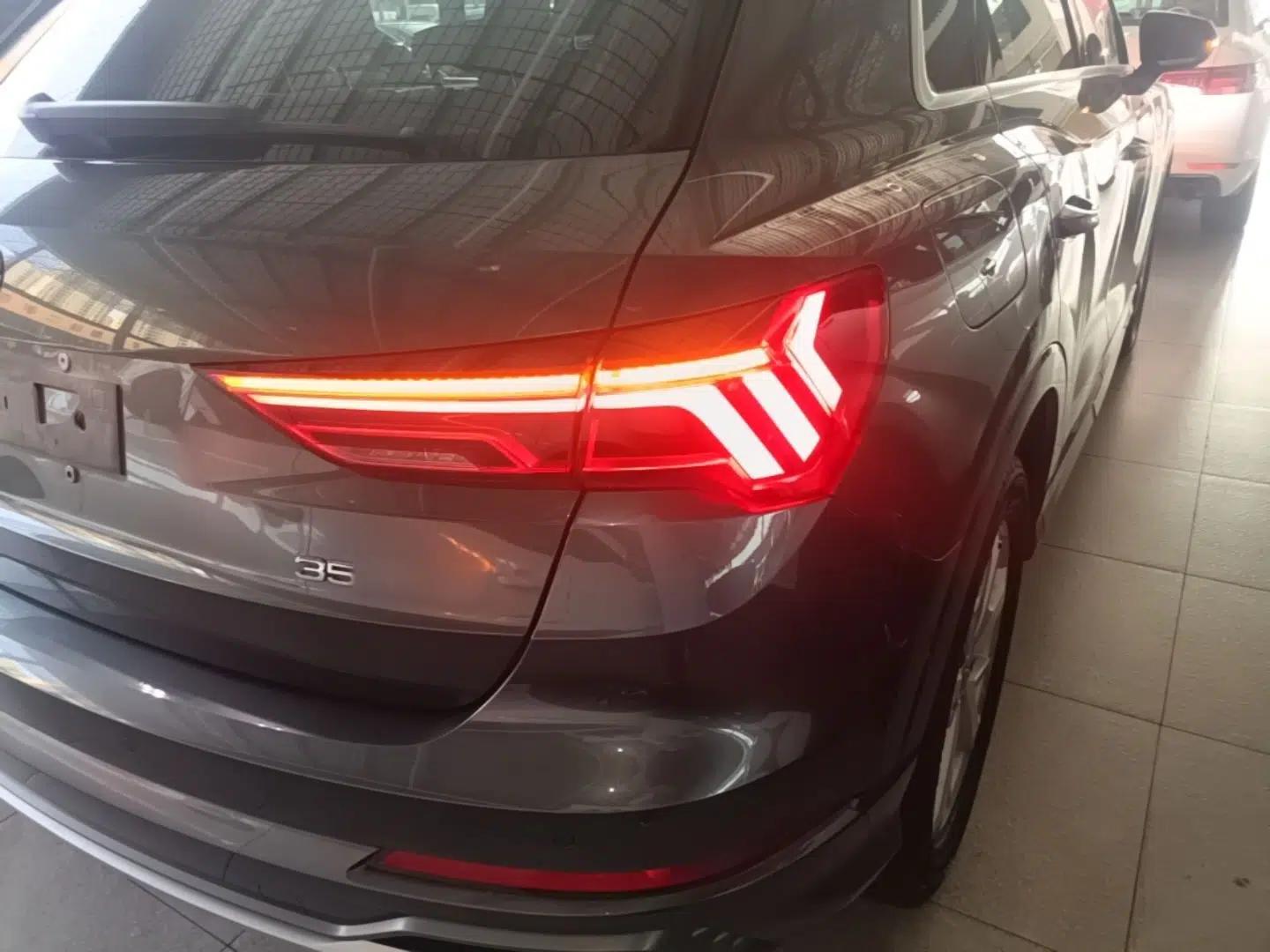 Audi Q3 2019 35 TFSI Advanced Dynamic Edition — миниатюра 14