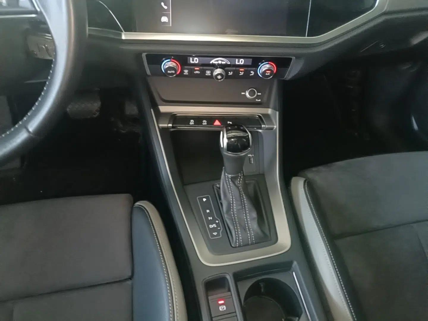 Audi Q3 2019 35 TFSI Advanced Dynamic Edition — миниатюра 21