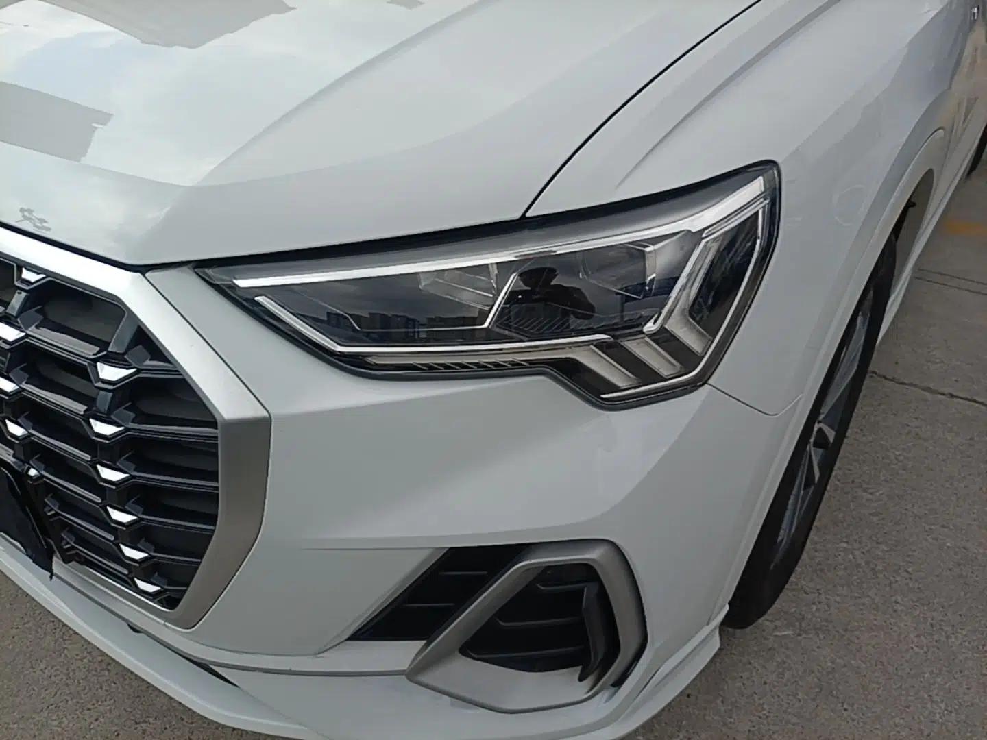 Audi Q3 2021 35 TFSI Progressive Dynamic Edition — миниатюра 8