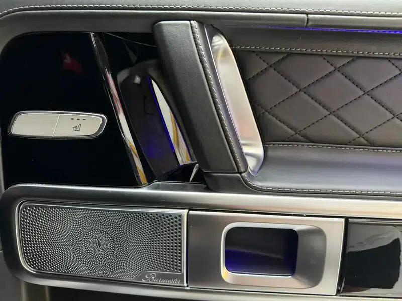 Mercedes-Benz G-Class AMG 2019 4.0T Automatic 4WD 5-seater Parallel Import — миниатюра 10