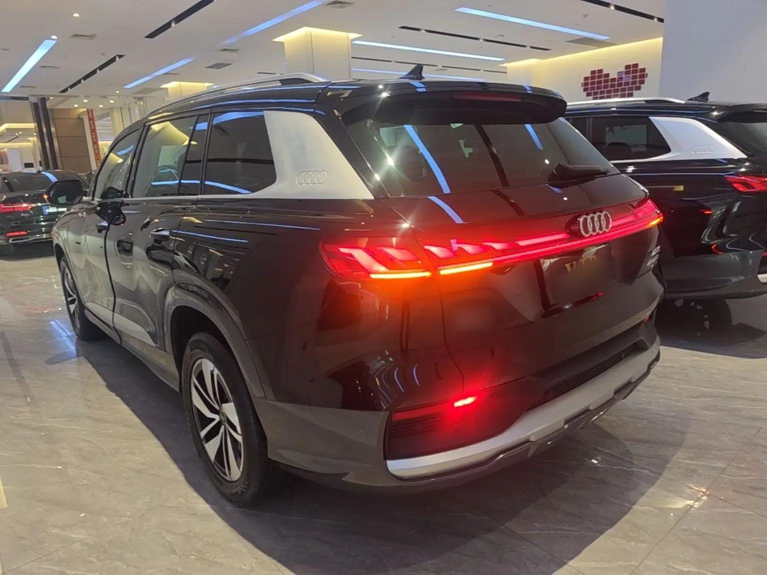 Audi Q6 2024 40 TFSI quattro Guanyun Edition Yulin Package 7 Seats — миниатюра 4