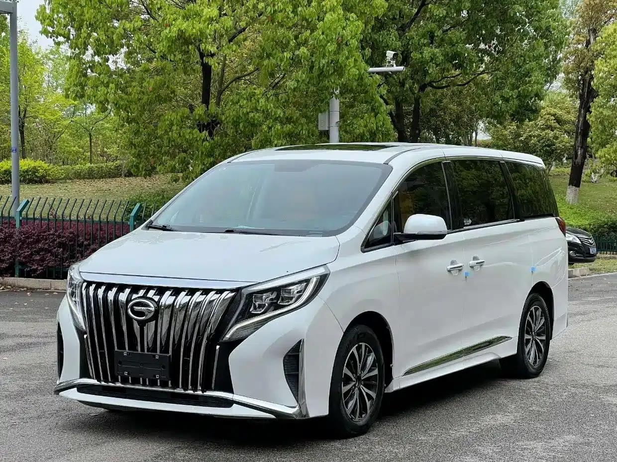 Trumpchi M8 2023 Leading Series 390T Luxury Edition — миниатюра 1
