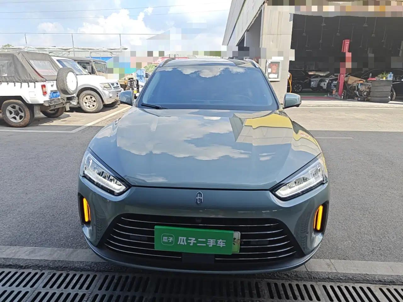 Hima AITO M5 2022 Extended-Range Four-Wheel Drive Ultimate Edition — миниатюра 2