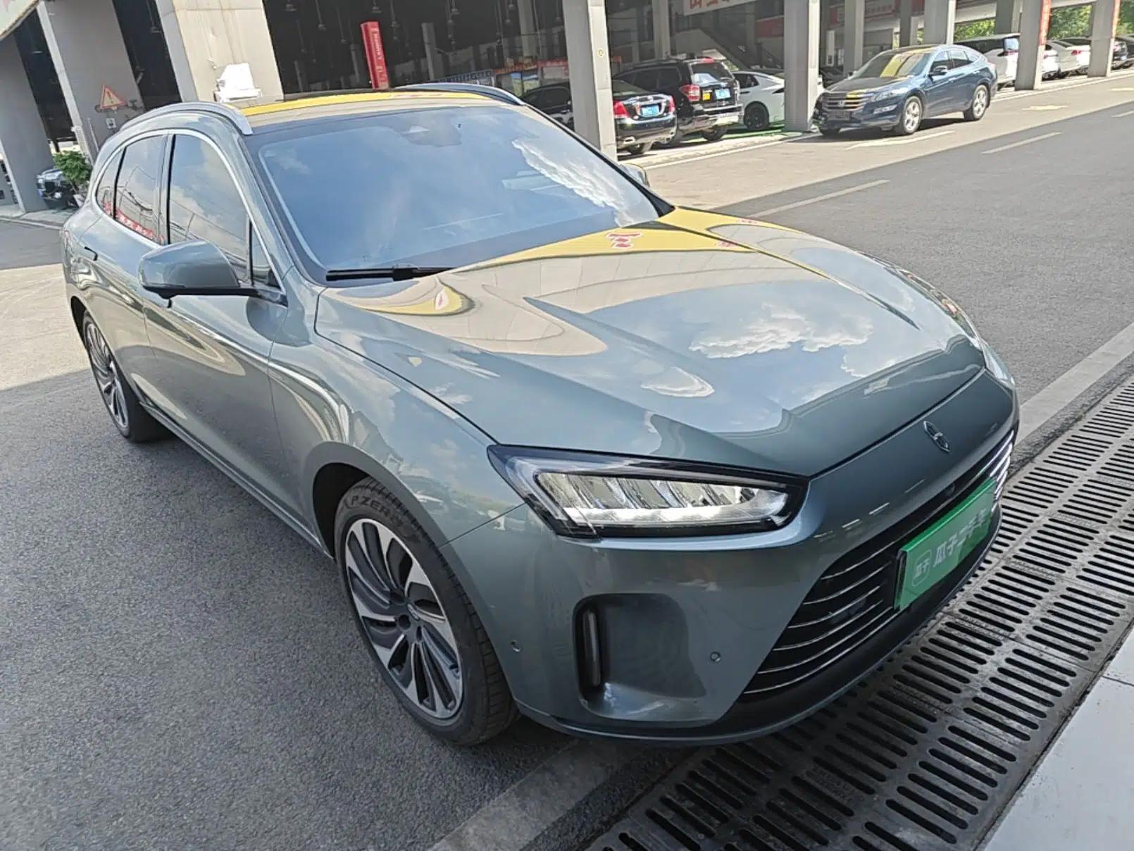 Hima AITO M5 2022 Extended-Range Four-Wheel Drive Ultimate Edition — миниатюра 3