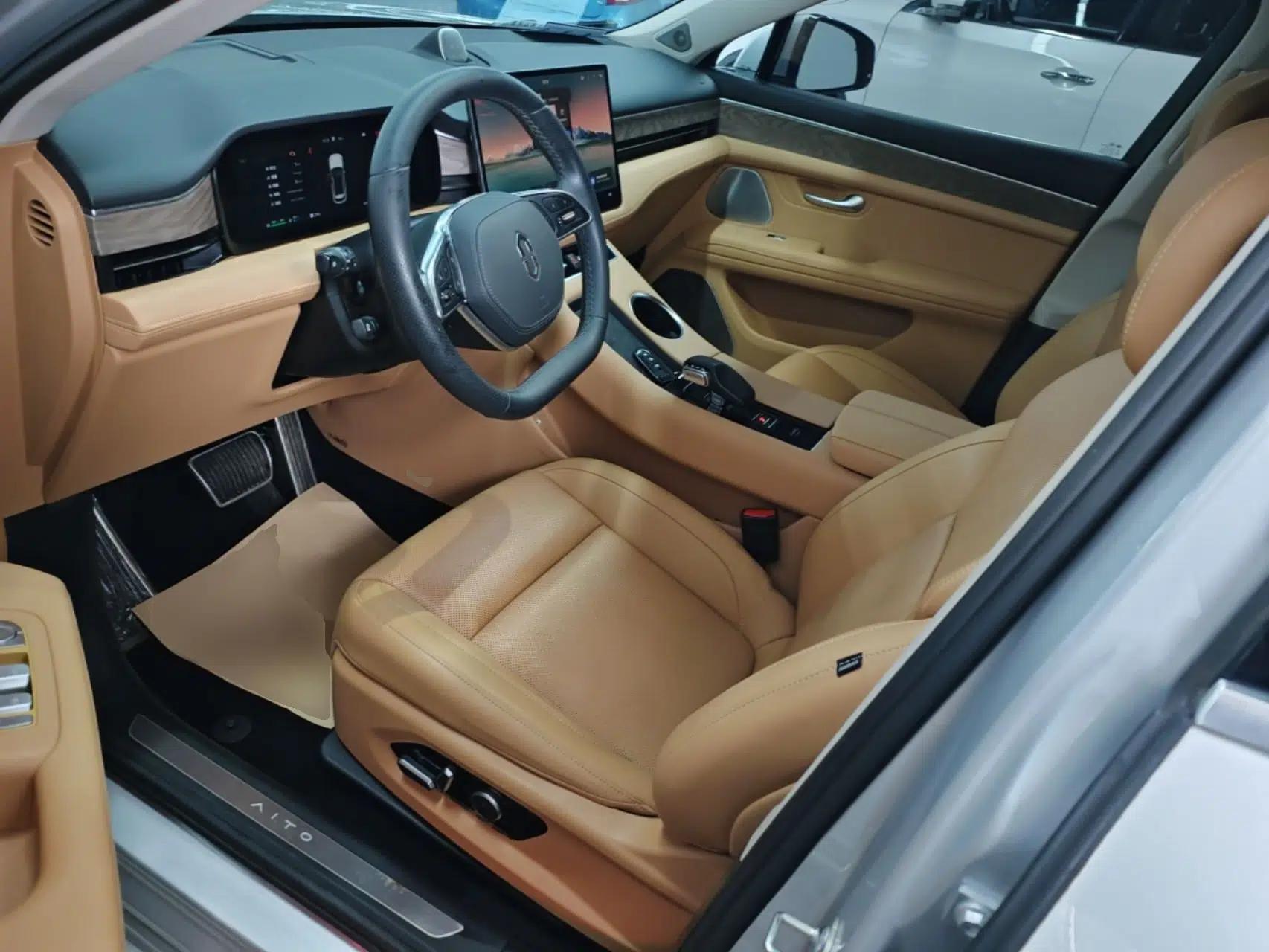 Hima AITO M5 2022 Range-Extended Rear-Drive Standard Version — миниатюра 17