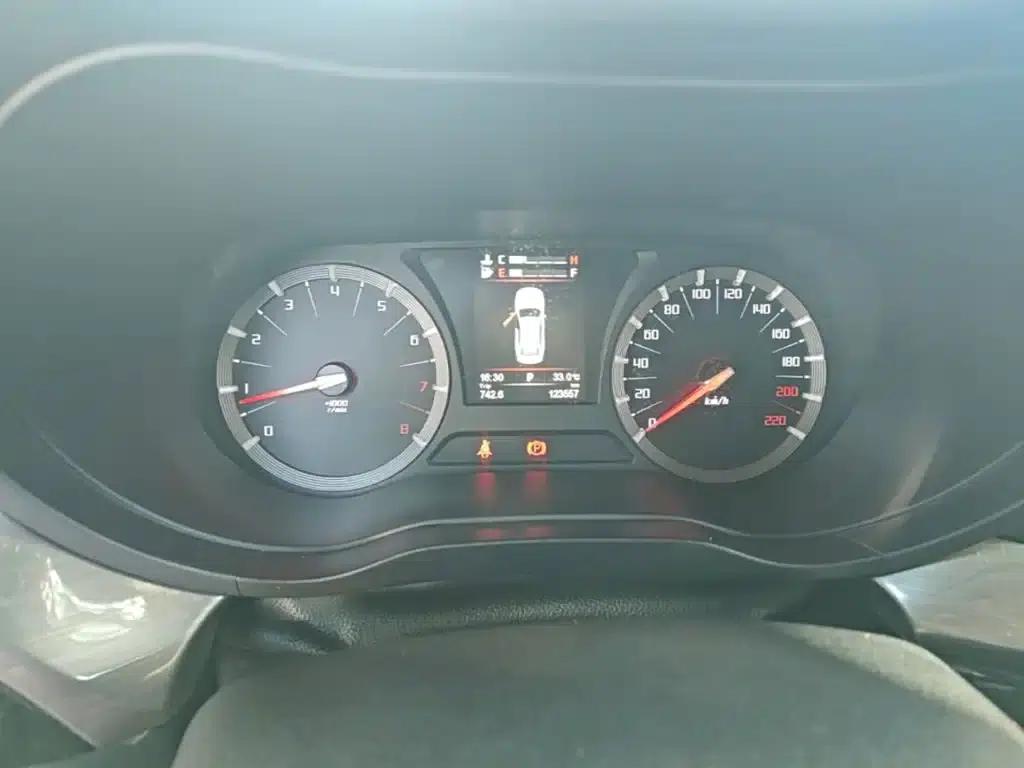 Trumpchi GA6 2016 235T DCT Luxury Edition — миниатюра 12