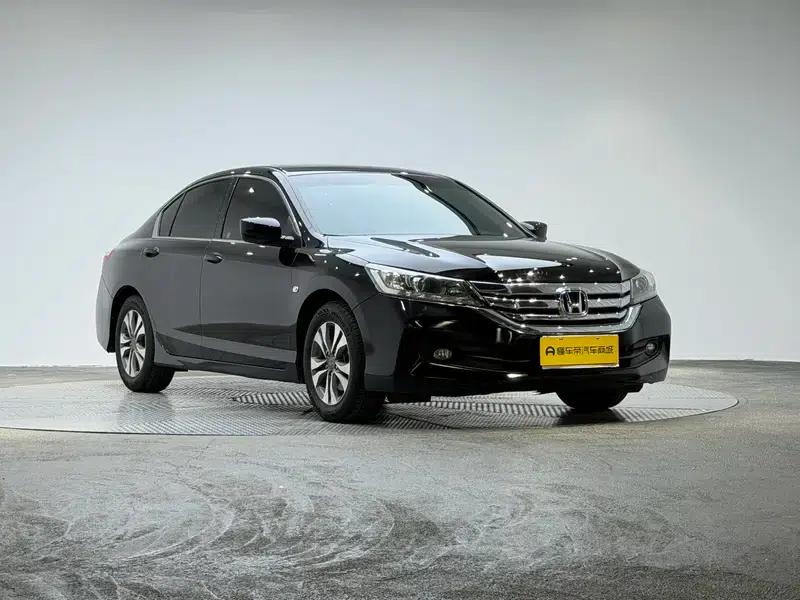 2015 Honda Accord 2.0L LX Comfort Edition — миниатюра 3