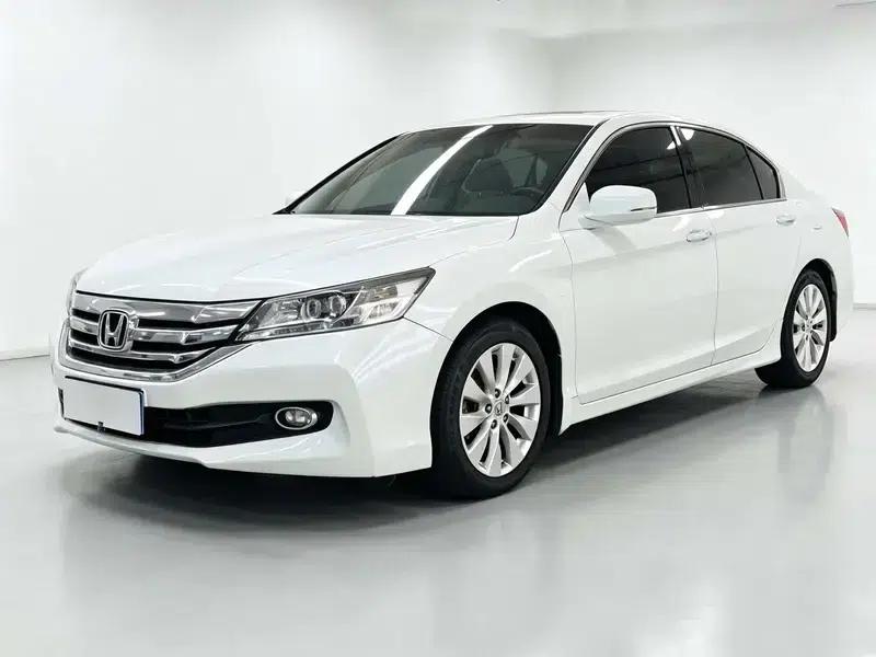 2014 Honda Accord 2.4L EXN Luxury Navigation Edition — миниатюра 1