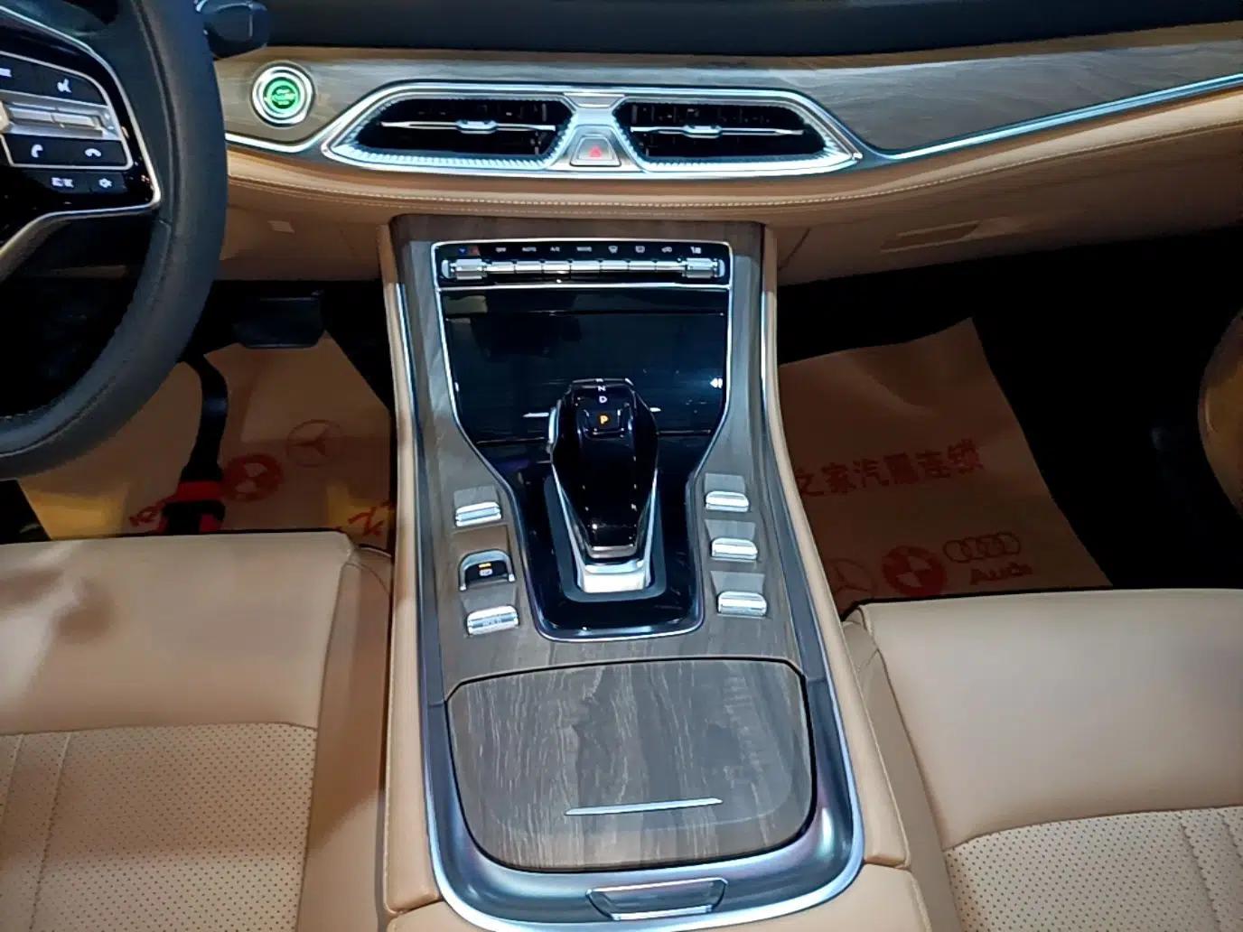 Landian E5 2023 1.5L DE-i 110KM Flagship 7-Seater — миниатюра 16