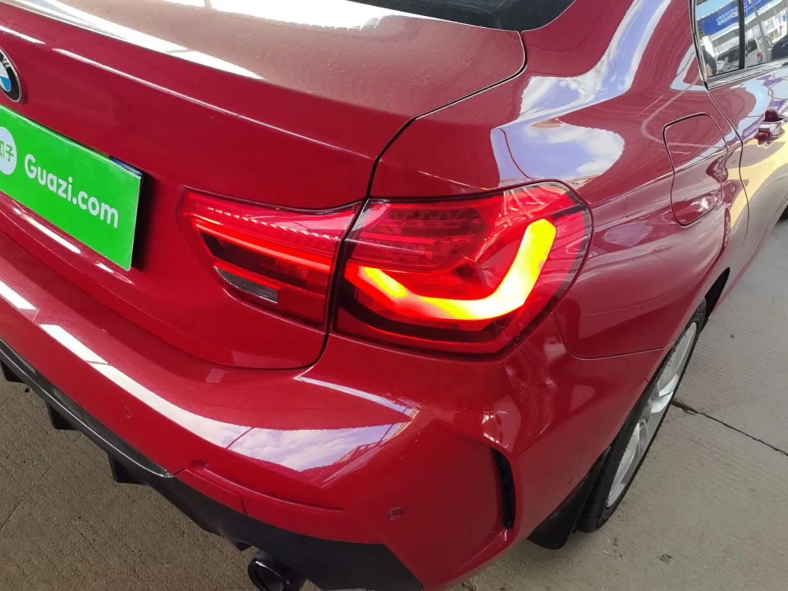 BMW 1 Series 2022 120i M Sport Night Edition — миниатюра 9