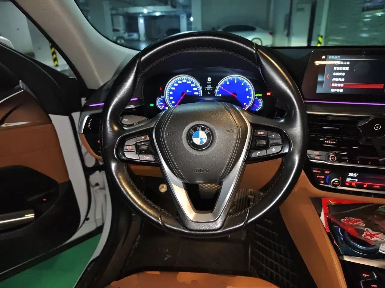 BMW 6 Series GT 2018 630i Luxury Design Package — миниатюра 10