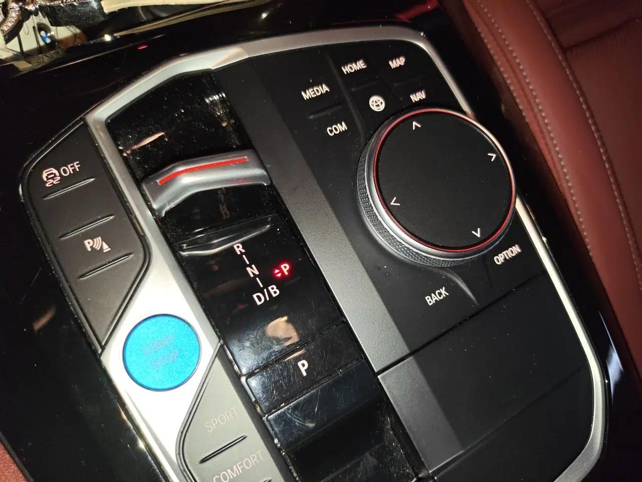 BMW iX3 2024 Leading Model — миниатюра 14