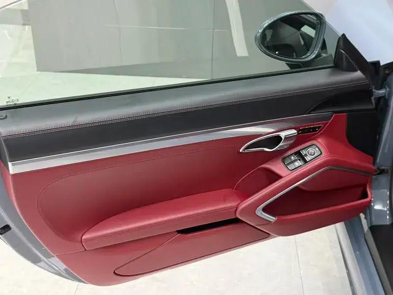 2016 Porsche 718 Boxster 2.0T — миниатюра 15