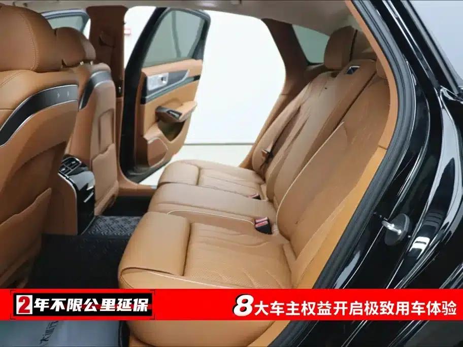 Hongqi H9 2025 Facelift 2.0T 2WD Flagship Luxury Business Edition 5-Seater — миниатюра 6