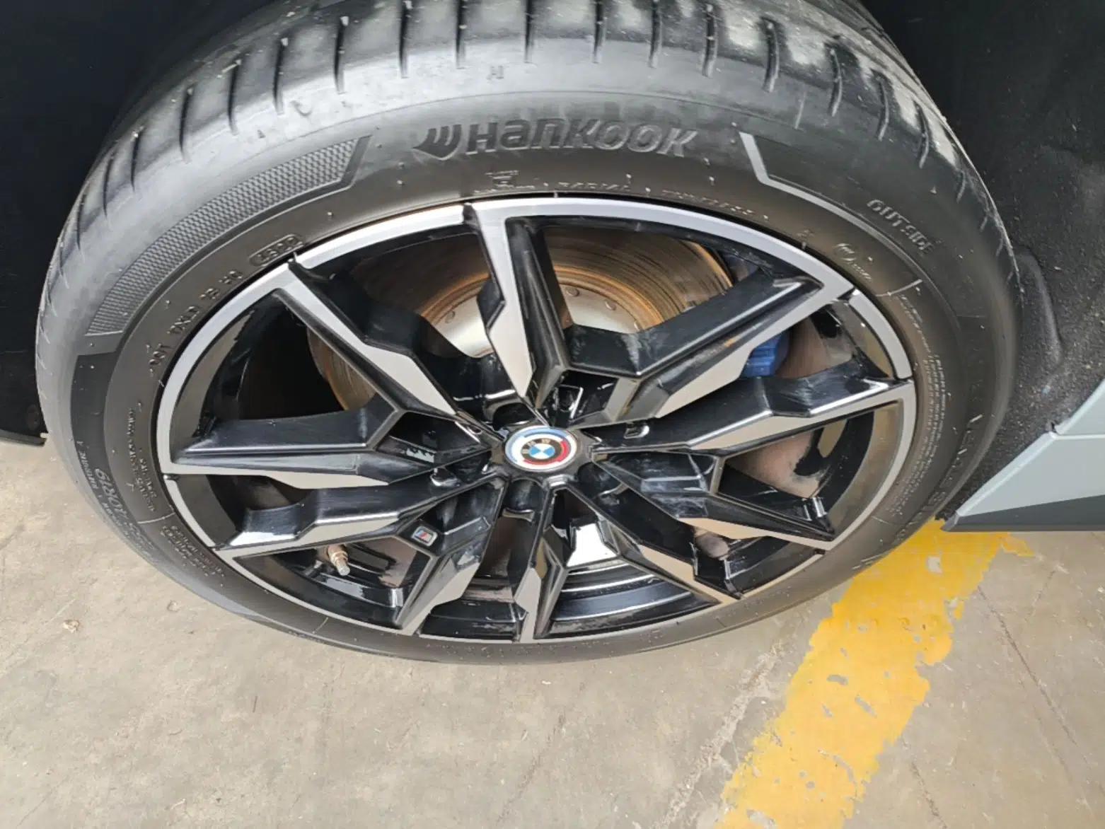BMW i4 2022 M50 — миниатюра 11