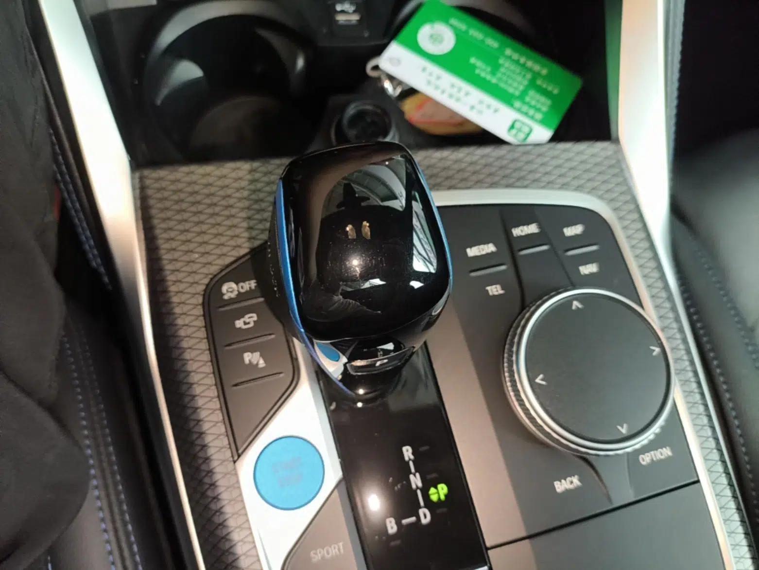 BMW i4 2022 M50 — миниатюра 16
