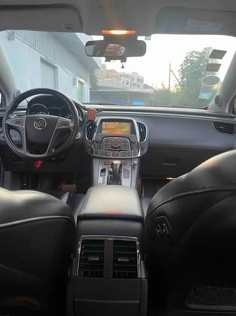 Buick LaCrosse 2009 3.0L Flagship Edition — миниатюра 11