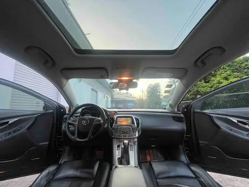 Buick LaCrosse 2009 3.0L Flagship Edition — миниатюра 9